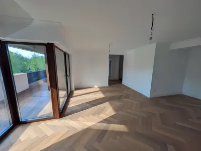 Apartament vanzare-cumparare Sector 1 Bucuresti camera lemn